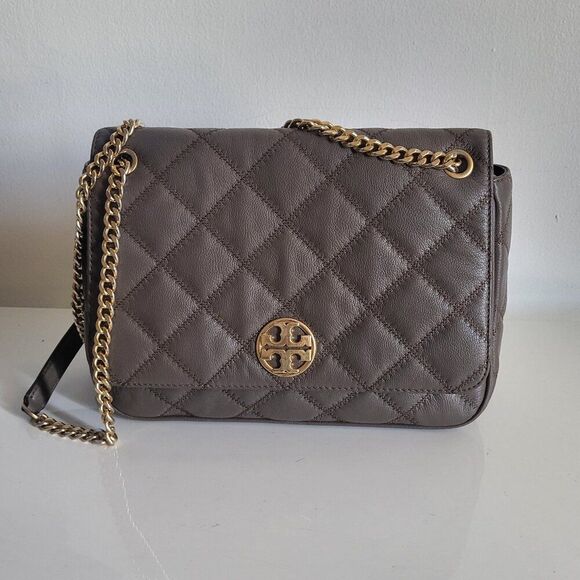 Tory Burch Quilted Shoulder Bag in Brown with Gold Chain - Picture 5 of 13